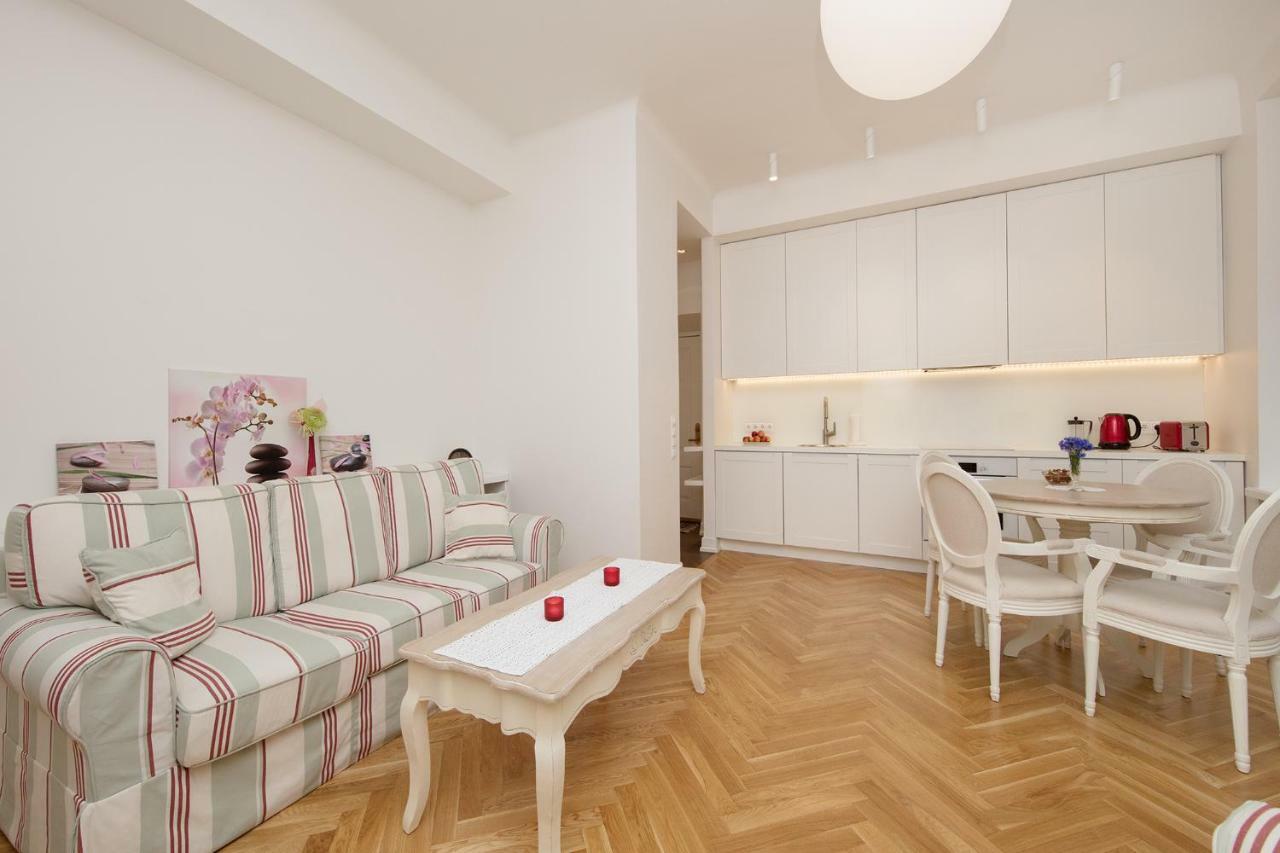 Harju Old Town Apartment Tallin Exterior foto